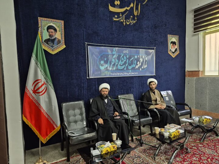 تصاویر/ نشست مبلغین شهرستان با امام جمعه پاکدشت