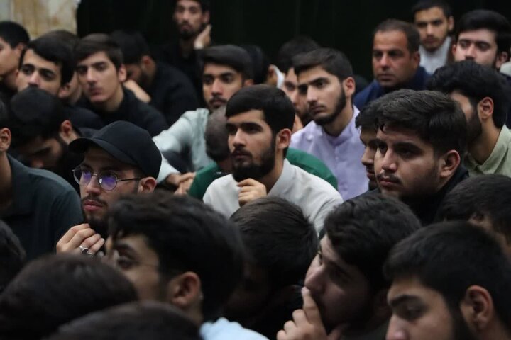 تصاویر/ محفل قرآن و عترت طلاب مدارس آیت‌الله مجتهدی و آیت‌الله حق‌شناس
