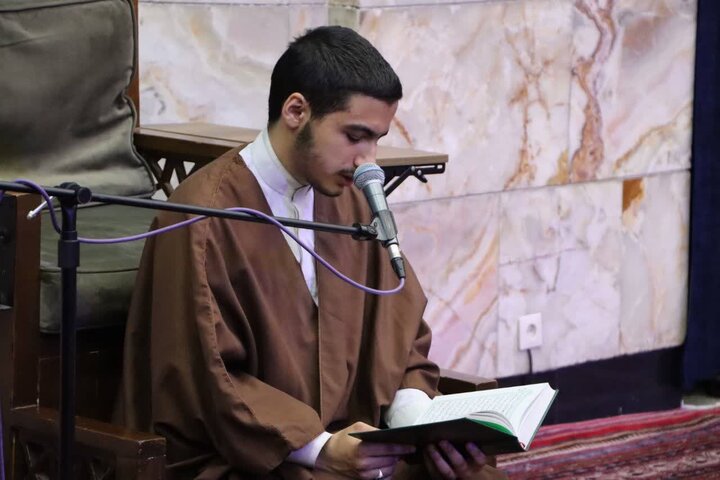 تصاویر/ محفل قرآن و عترت طلاب مدارس آیت‌الله مجتهدی و آیت‌الله حق‌شناس