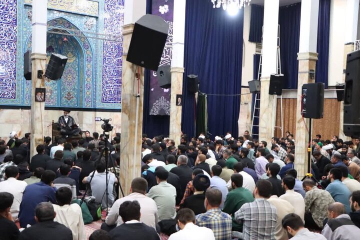تصاویر/ محفل قرآن و عترت طلاب مدارس آیت‌الله مجتهدی و آیت‌الله حق‌شناس