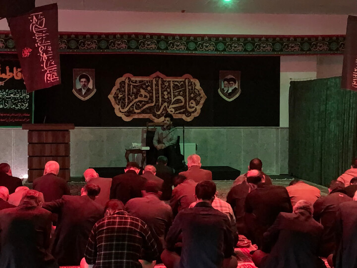 تصاویر / برگزاری مراسم روضه ایام فاطمیه در دفتر امام جمعه ملایر