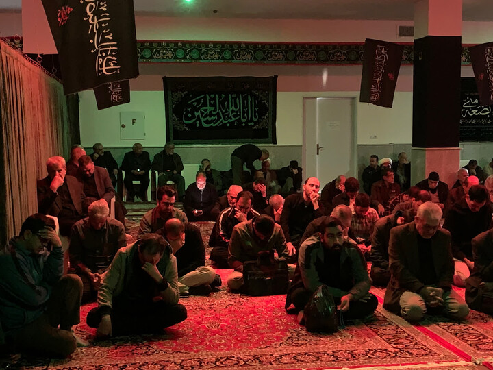 تصاویر / برگزاری مراسم روضه ایام فاطمیه در دفتر امام جمعه ملایر