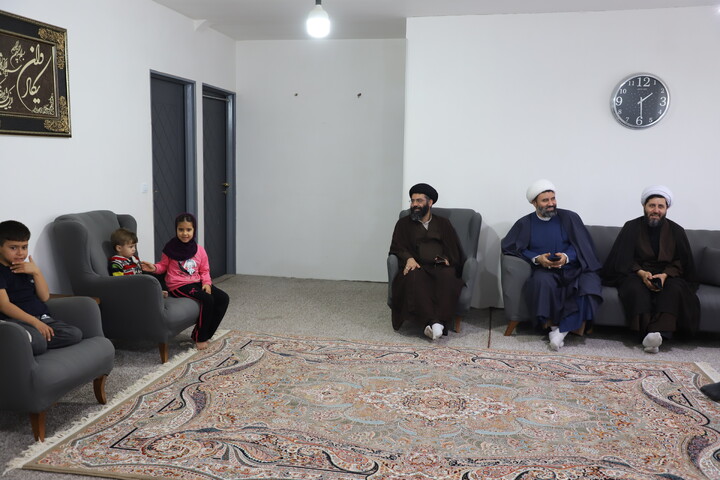 تصاویر/ سرکشی و دیدار مدیر محترم حوزه علمیه کردستان از طلاب متأهل در حال تحصیل شهرستان بیجار