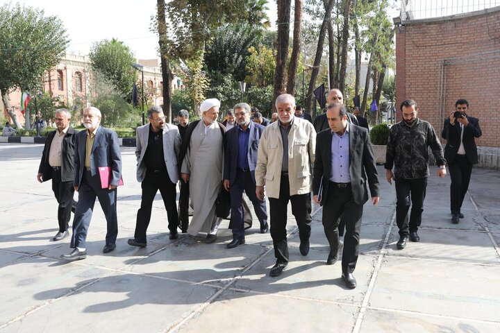 تصاویر/ بازدید کمیسیون امورداخلی کشور در مجلس از سازمان ثبت احوال کشور