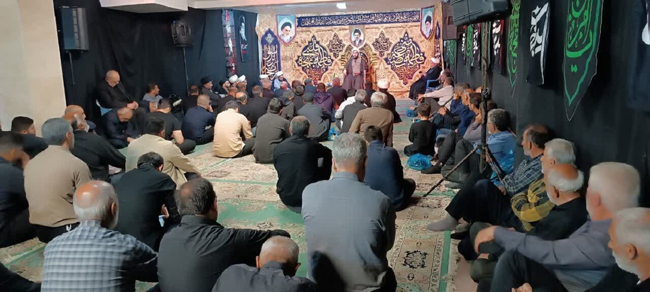 تصاویر/ دومین شب عزای شهادت حضرت فاطمه زهرا (س)