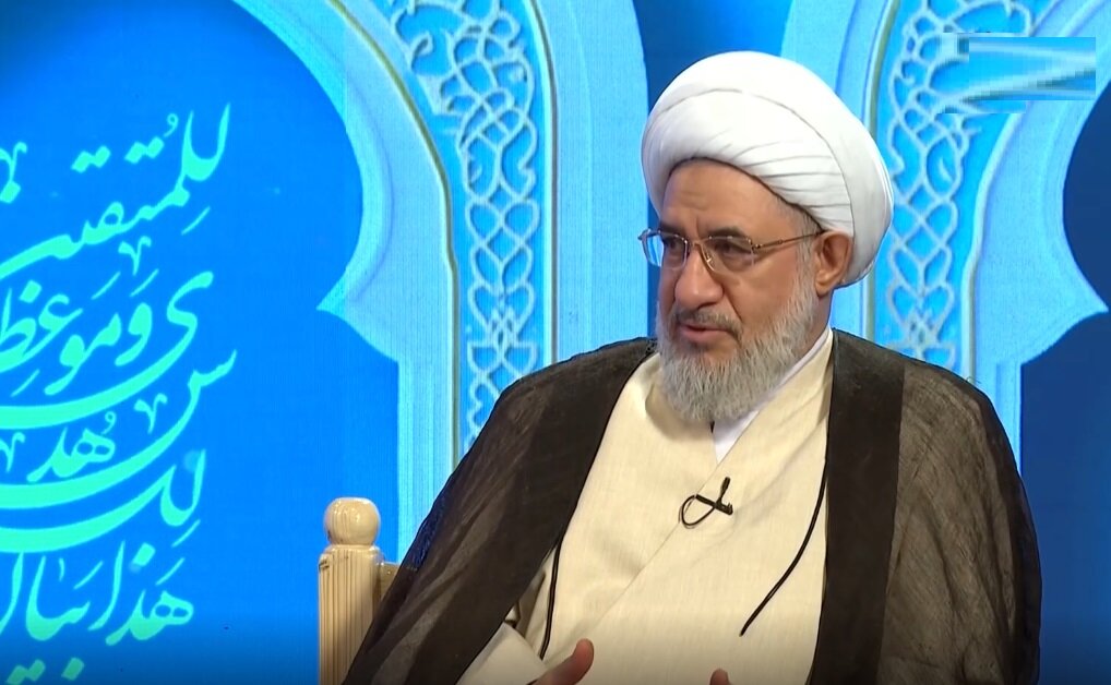 مبانی جامعه مطلوب اسلامی، از مشروعیت الهی و رضایت مردم تا محبت امام و امت