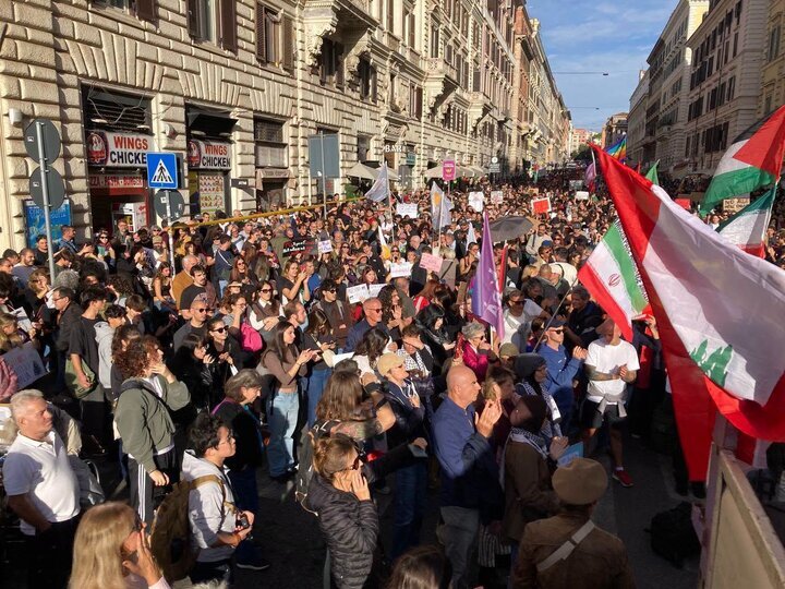 Italie : la rue se mobilise contre le réarmement et les choix du gouvernement