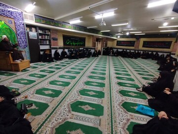 ریشه‌یابی غفلت از امام عصر (عج) در گرو خودشناسی توحیدی است