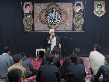 تصاویر/ مراسم سوگواری ایام فاطمیه در مدرسه علمیه خوی