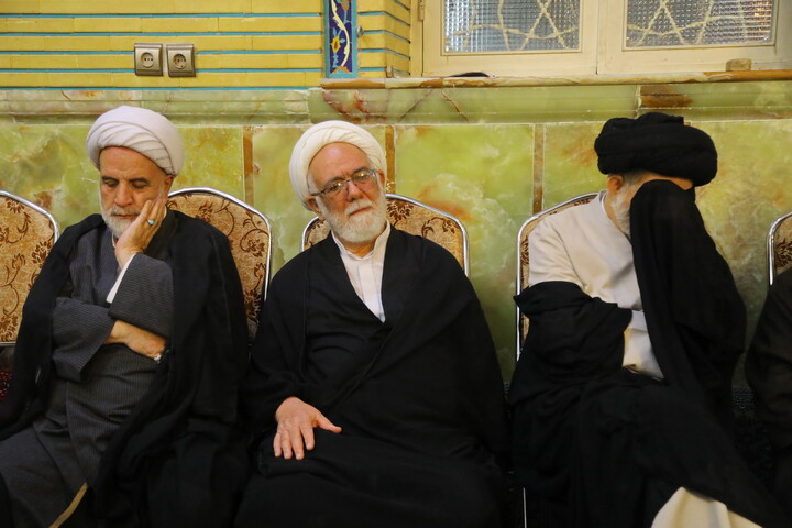 تصاویر / مراسم ترحیم همسر مرحوم آیت‌الله سید حسن طاهری خرم‌آبادی