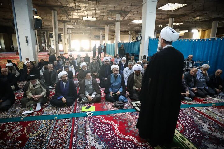 تصاویر / گردهمایی ائمه جمعه استان قزوین به میزبانی دفتر امام جمعه شهر اقبالیه  قزوین