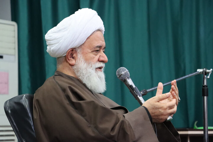 تصاویر/ جلسه اخلاق مدرسه علمیه امام رضا تهران