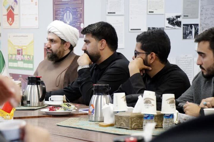 تصاویر / بازدید طلاب حوزه علمیه امام رضا(ع) تهران از پژوهشکده شورای نگهبان
