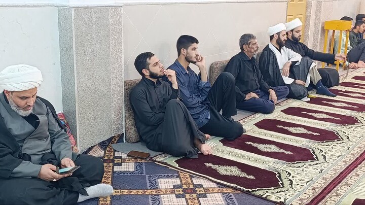 دیدار نماینده ولی‌فقیه در خوزستان با طلاب حوزه علمیه سیدالشهدا(ع) خرمشهر