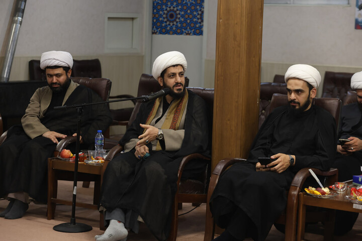 تصاویر / دیدار مدیر و اساتید حوزه علمیه همدان به با نماینده ولی فقیه در استان همدان