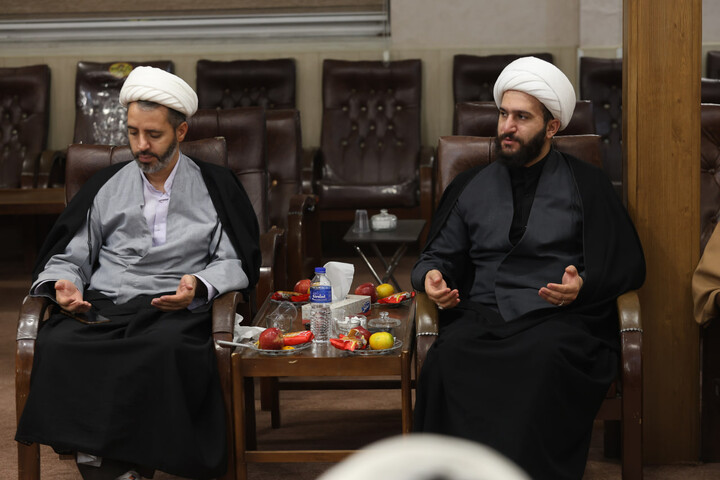 تصاویر / دیدار مدیر و اساتید حوزه علمیه همدان به با نماینده ولی فقیه در استان همدان