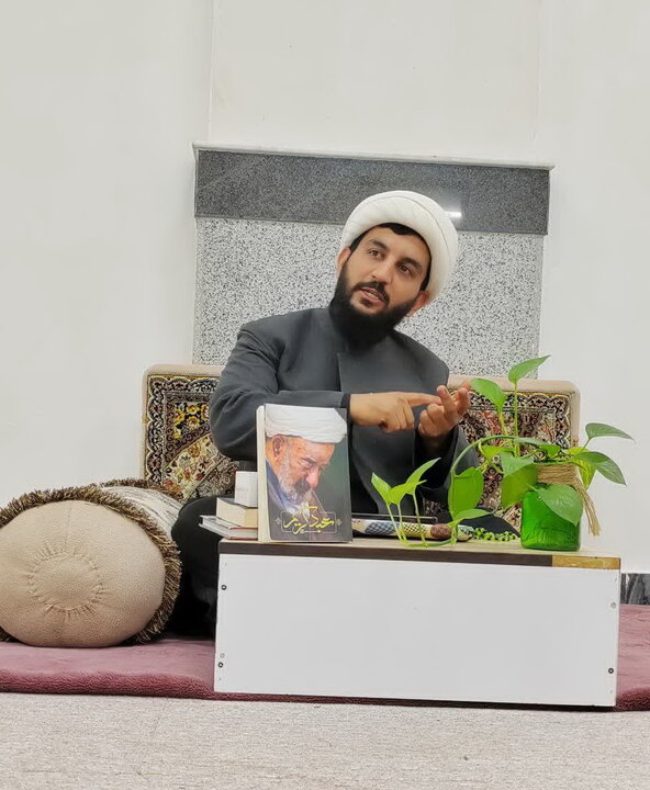 تصاویر/ دورهمی طلاب مدرسه علمیه المّهدی(عج) با قاضی دادسرای آران و بیدگل