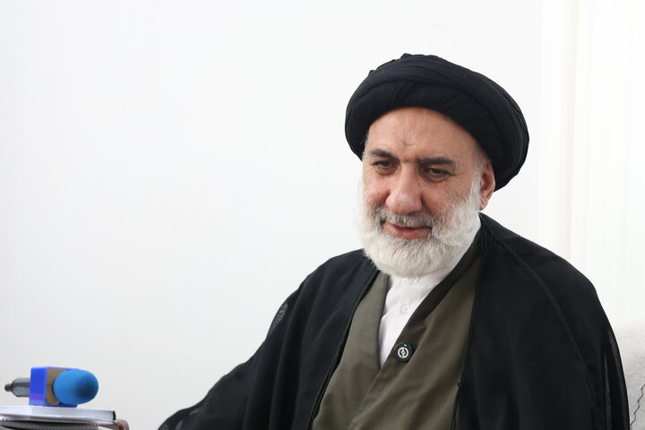 تصاویر/ دیدار رئیس سازمان زندان‌ها و اقدامات تأمینی و تربیتی کشور با نماینده ولی‌فقیه در چهارمحال و بختیاری