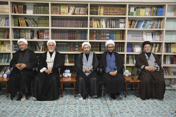 تصاویر/مراسم سوگواری ایام فاطمیه در دفتر نماینده ولی فقیه در آذربایجان غربی