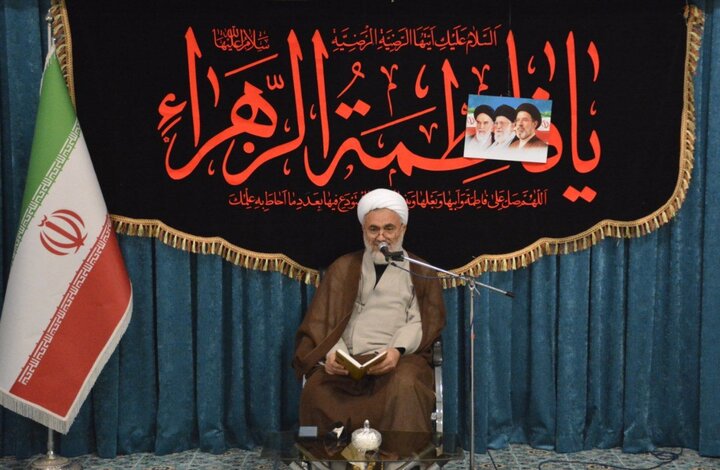 تصاویر/مراسم سوگواری ایام فاطمیه در دفتر نماینده ولی فقیه در آذربایجان غربی