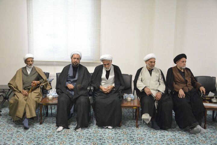 تصاویر/مراسم سوگواری ایام فاطمیه در دفتر نماینده ولی فقیه در آذربایجان غربی