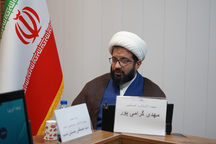 کرسی علمی ترویجی با موضوع بررسی فقهی استفاده از سلاح کشتار جمعی