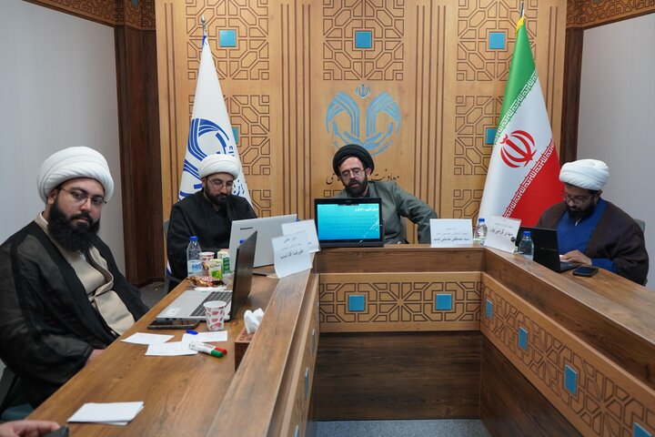 کرسی علمی ترویجی با موضوع بررسی فقهی استفاده از سلاح کشتار جمعی