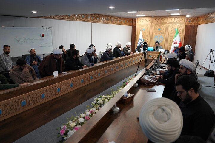 کرسی علمی ترویجی با موضوع بررسی فقهی استفاده از سلاح کشتار جمعی