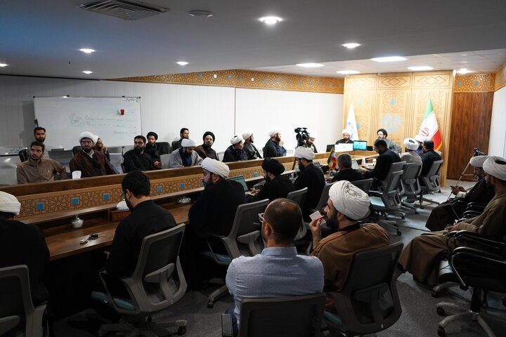 کرسی علمی ترویجی با موضوع بررسی فقهی استفاده از سلاح کشتار جمعی