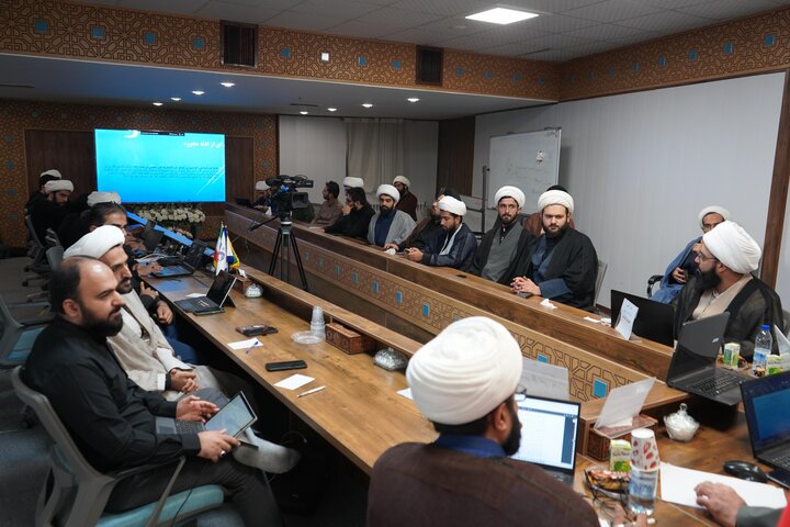 کرسی علمی ترویجی با موضوع بررسی فقهی استفاده از سلاح کشتار جمعی