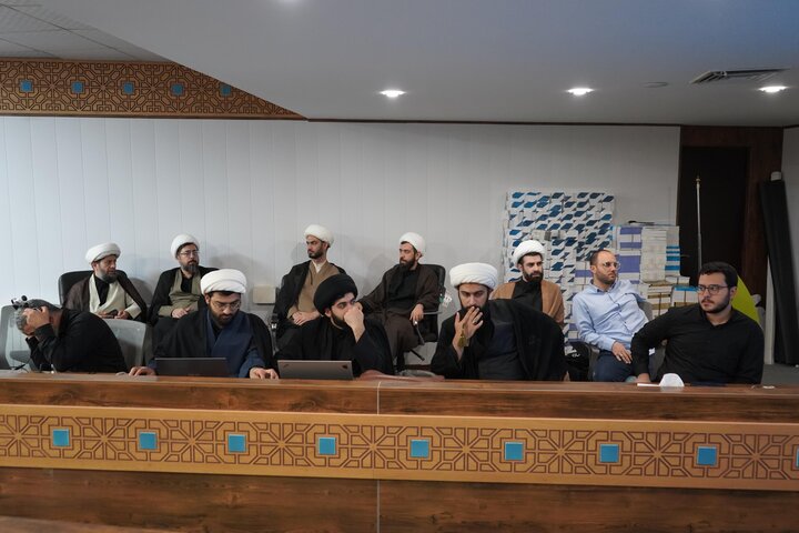 کرسی علمی ترویجی با موضوع بررسی فقهی استفاده از سلاح کشتار جمعی
