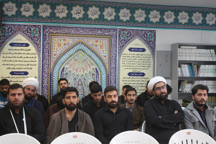 تصاویر/ سی‌ و سومین جلسه از سلسله جلسات شرح صحیفه سجادیه در مدرسه علمیه امام مهدی (عج) کرمان