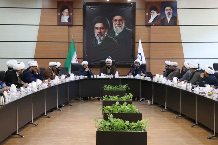 تصاویر/ گردهمایی مدیران تبلیغات اسلامی استان کرمان با موضوع هم‌اندیشی خط محتوایی خونخواهی و پیشرانی بانوان