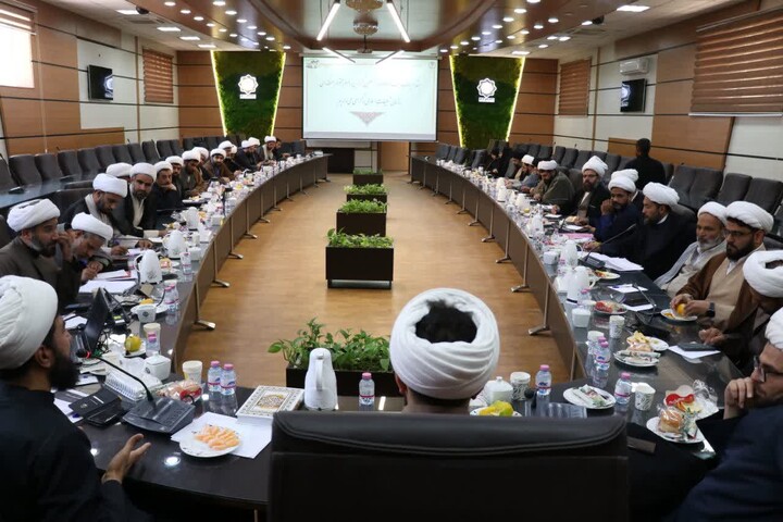 تصاویر/ گردهمایی مدیران تبلیغات اسلامی استان کرمان با موضوع هم‌اندیشی خط محتوایی خونخواهی و پیشرانی بانوان