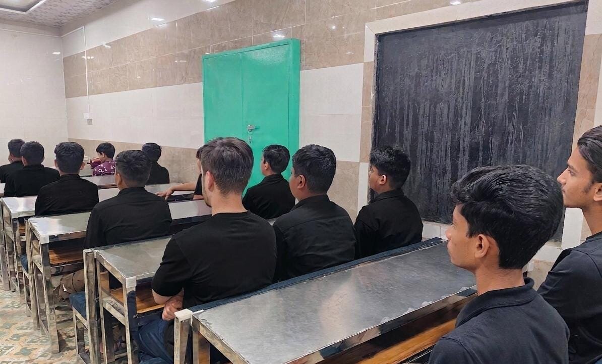 ایام فاطمیہ؛ مدرسہ جعفریہ تاراگڑھ اجمیر میں قرآن کی روشنی میں فاطمہ شناسی کلاسز کا انعقاد