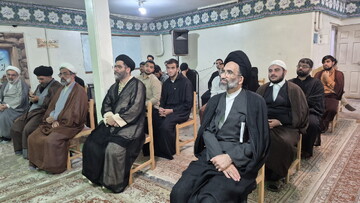 تصاویر/ درس اخلاق مدرسه علمیه دارالعلم اسلامی کاشان