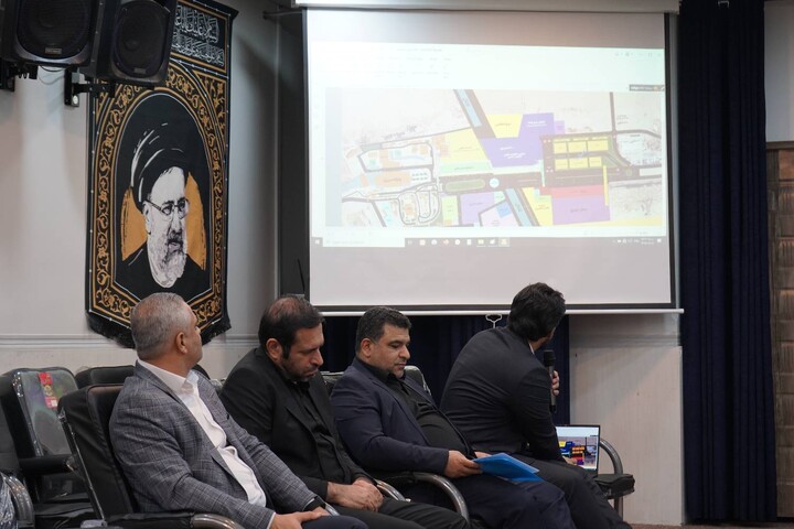 دیدار مدیران سازمان منطقه آزاد اروند با نماینده ولی فقیه در خوزستان
