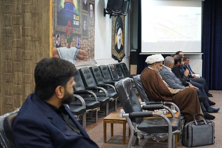 دیدار مدیران سازمان منطقه آزاد اروند با نماینده ولی فقیه در خوزستان