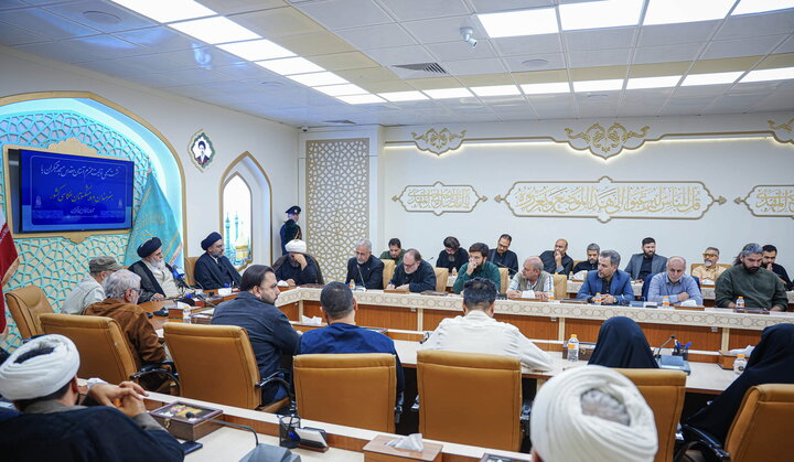 گزارش تصویری +هم‌نشینی هنرمندان و پیشکسوتان عکاسی با تولیت مسجد مقدس جمکران