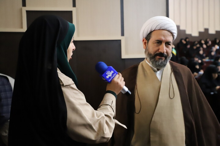 تصاویر / برگزاری همایش «زن تراز در گفتمان انقلاب اسلامی» در تبریز