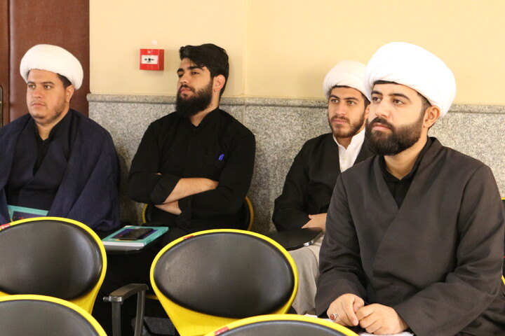 تصاویر/ برگزاری دوره مهارت سخنوری در همدان