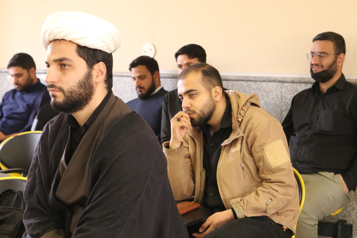 تصاویر/ برگزاری دوره مهارت سخنوری در همدان