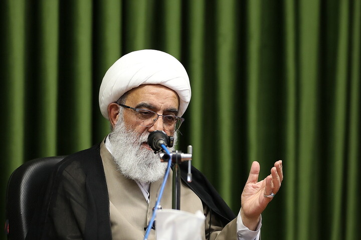 تصاویر/ بازدید آیت الله شب زنده ار از مرکز ملی پاسخگویی به سوالات دینی