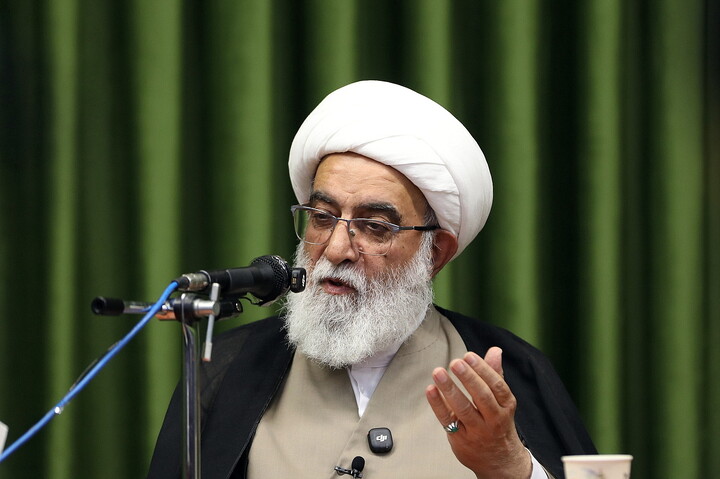 تصاویر/ بازدید آیت الله شب زنده ار از مرکز ملی پاسخگویی به سوالات دینی