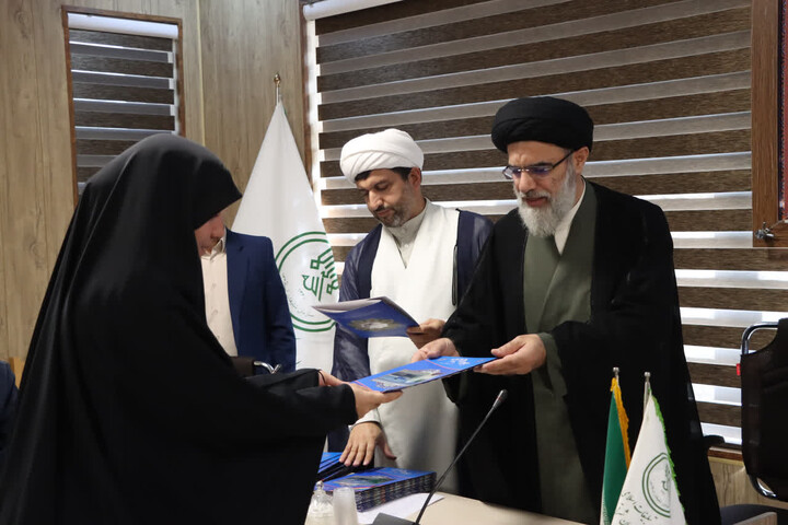 تصاویر / نشست اعطای مدرک تخصصی حفاظ آذربایجان شرقی