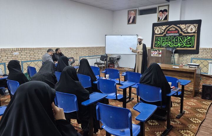 تصاویر/ نشست گفتمانی تشکیلاتی بعثت محله شهرستان کاشان
