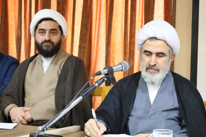 نشست گروه های علمی تربیتی مدارس علمیه مازندران