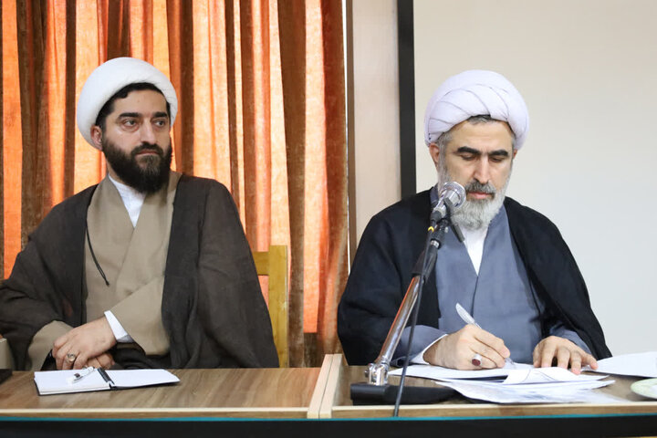 نشست گروه های علمی تربیتی مدارس علمیه مازندران