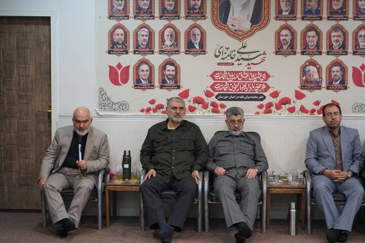 نشست بررسی وضعیت مرز بین‌المللی شلمچه باحضور مسئولان ارشد خوزستان