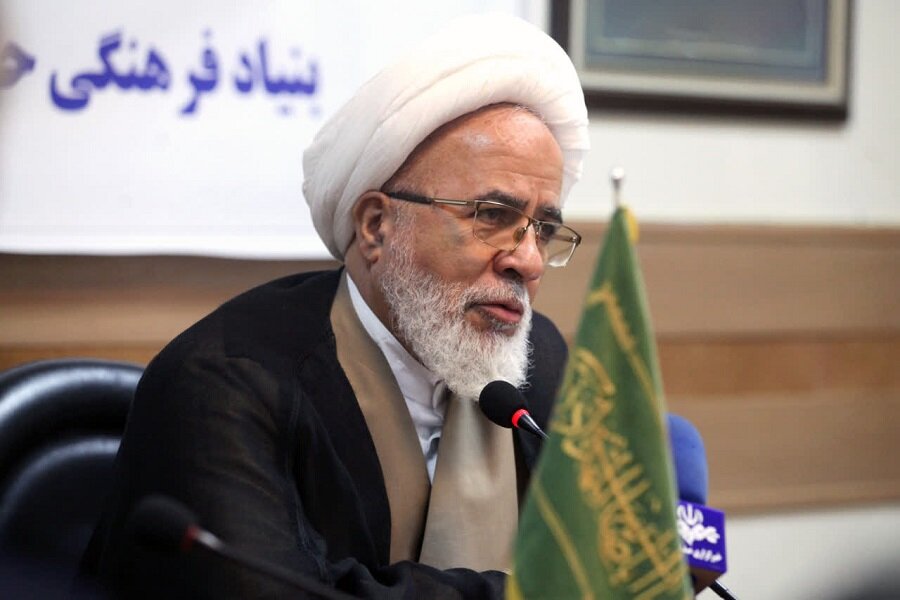 آموزش معارف مهدوی تقویت شود